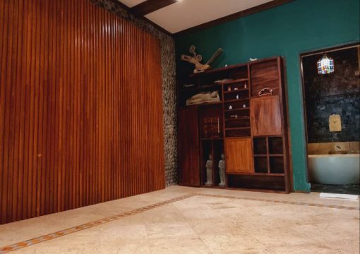 Royal Suite Sumerian #2